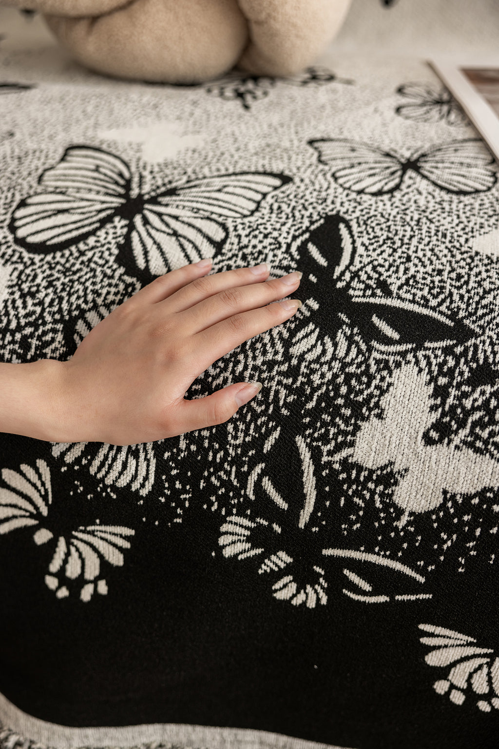 Butterfly Chenille Pet Sofa Cover