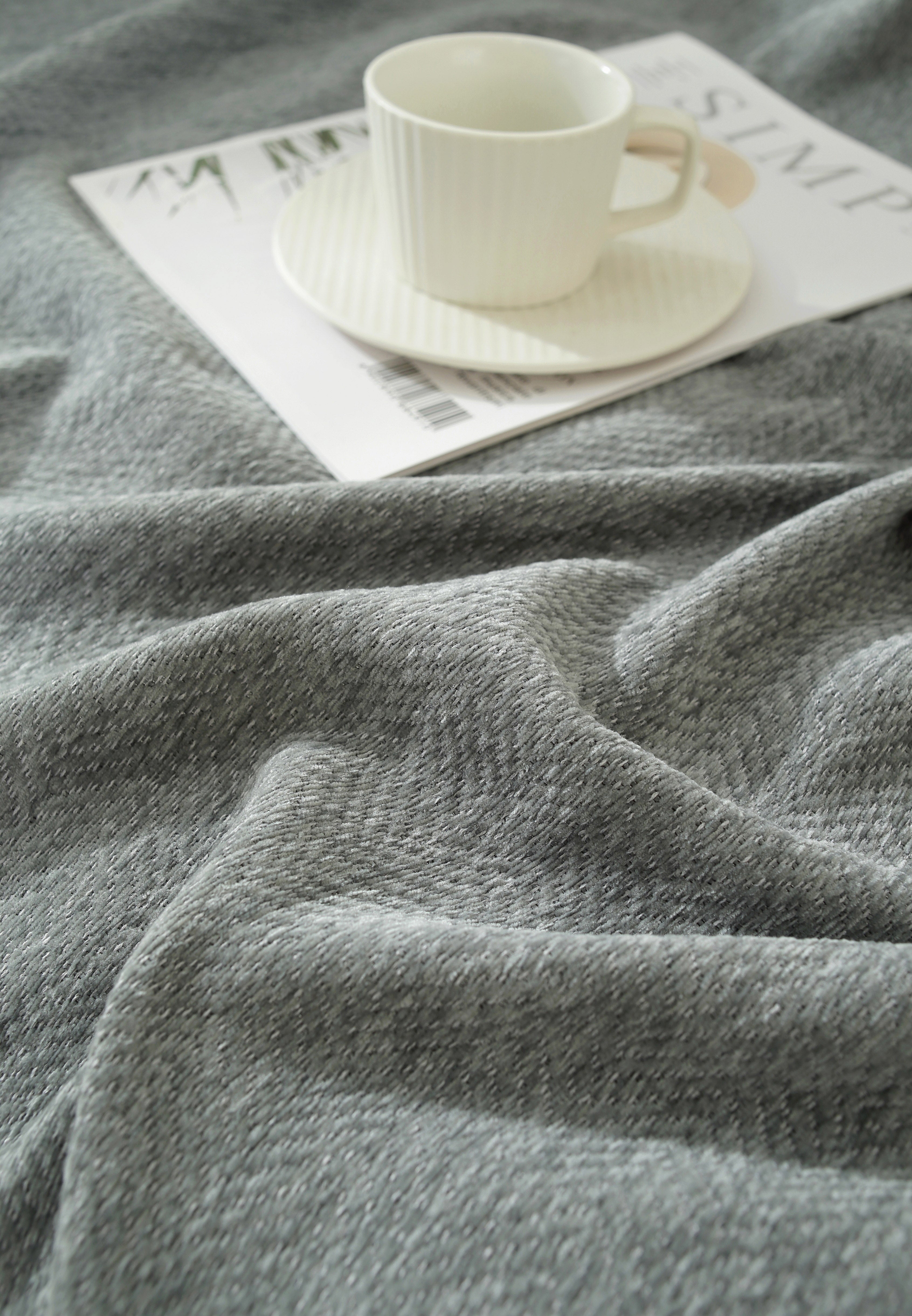 Waterproof Anti-Scratch Chenille Pet Sofa Cover