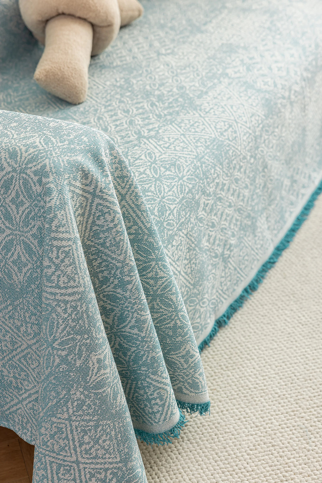 Zelda Faux Linen Pet Sofa Cover