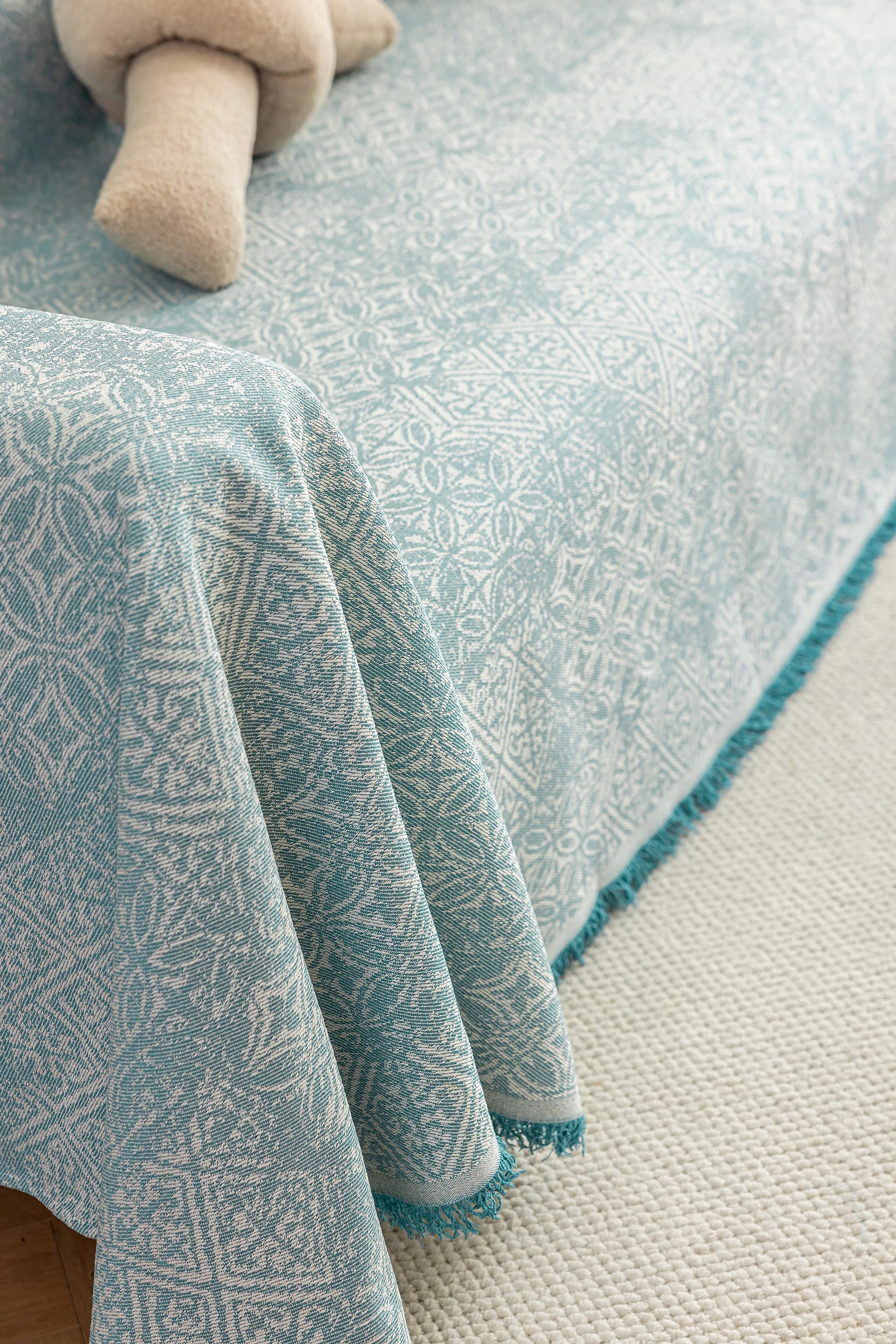 Zelda Faux Linen Pet Sofa Cover